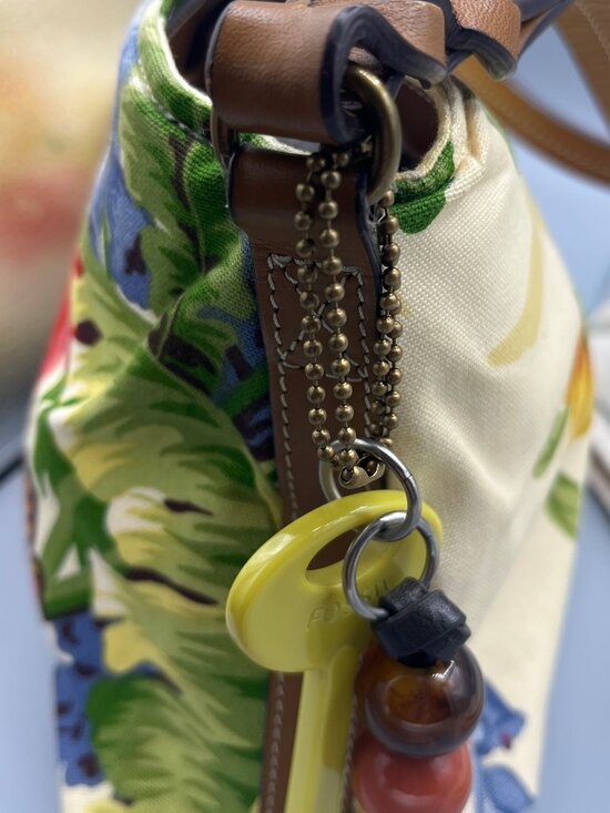 FOSSIL GENUINE CLASSIC 1954 WOMEN'S FLORAL SIGNAL STRAP SHOULDER BAG PRE-OWNED - Picture 8 of 9